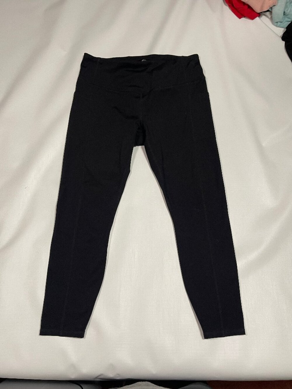 Gaiam Black High-Rise Yoga Leggings with Side Pockets, Size L